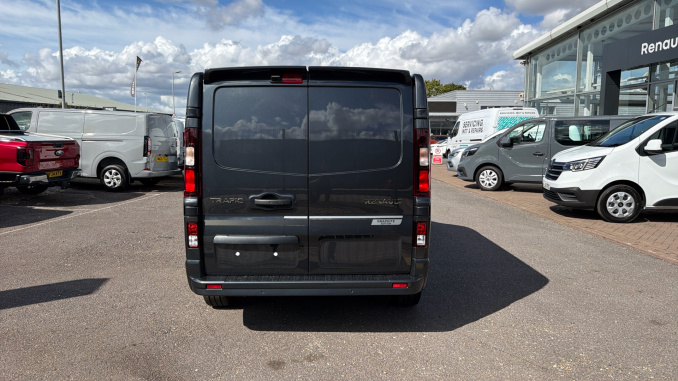 Renault Trafic Swb Diesel SL30 Blue dCi 170 Graphite Edition Van EAG9 - Image 11